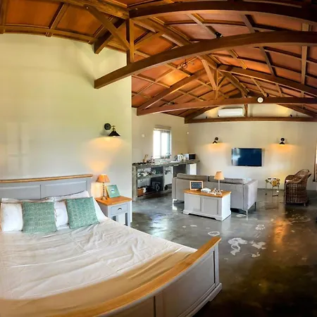Lakaz Kannell - Vanilla Lodge, Secluded Outside Bath & Shower Infinity Pool Cap Malheureux Exterior photo