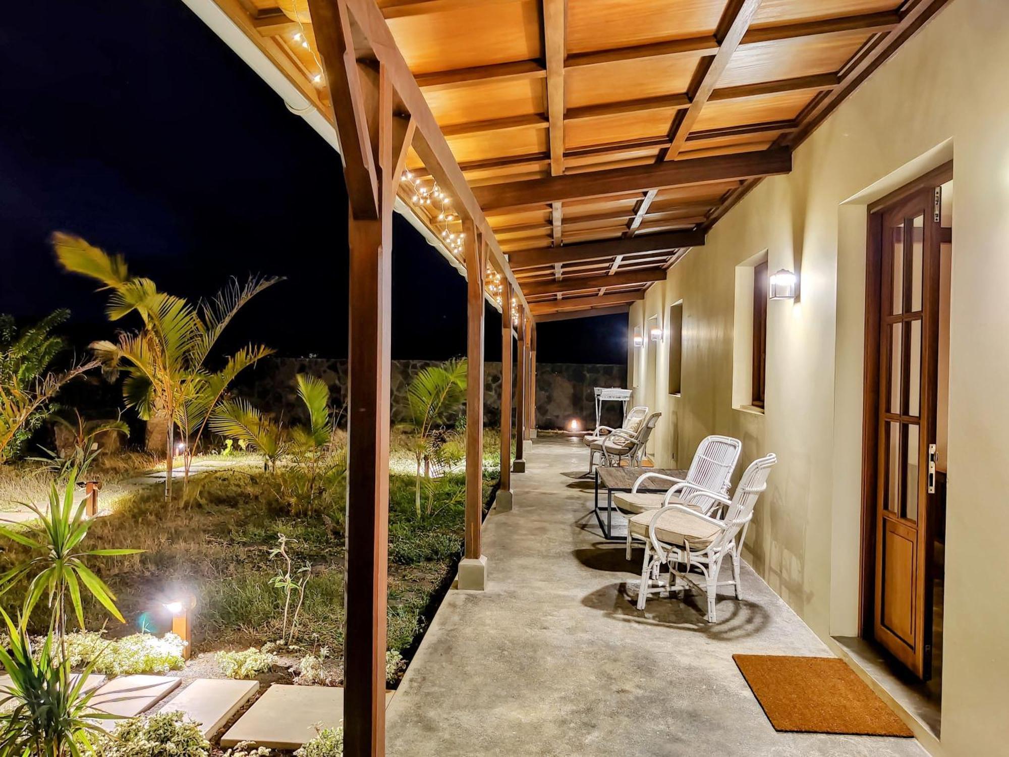 Apartment Lakaz Kannell - Vanilla Lodge, Secluded Outside Bath & Shower Infinity Pool
