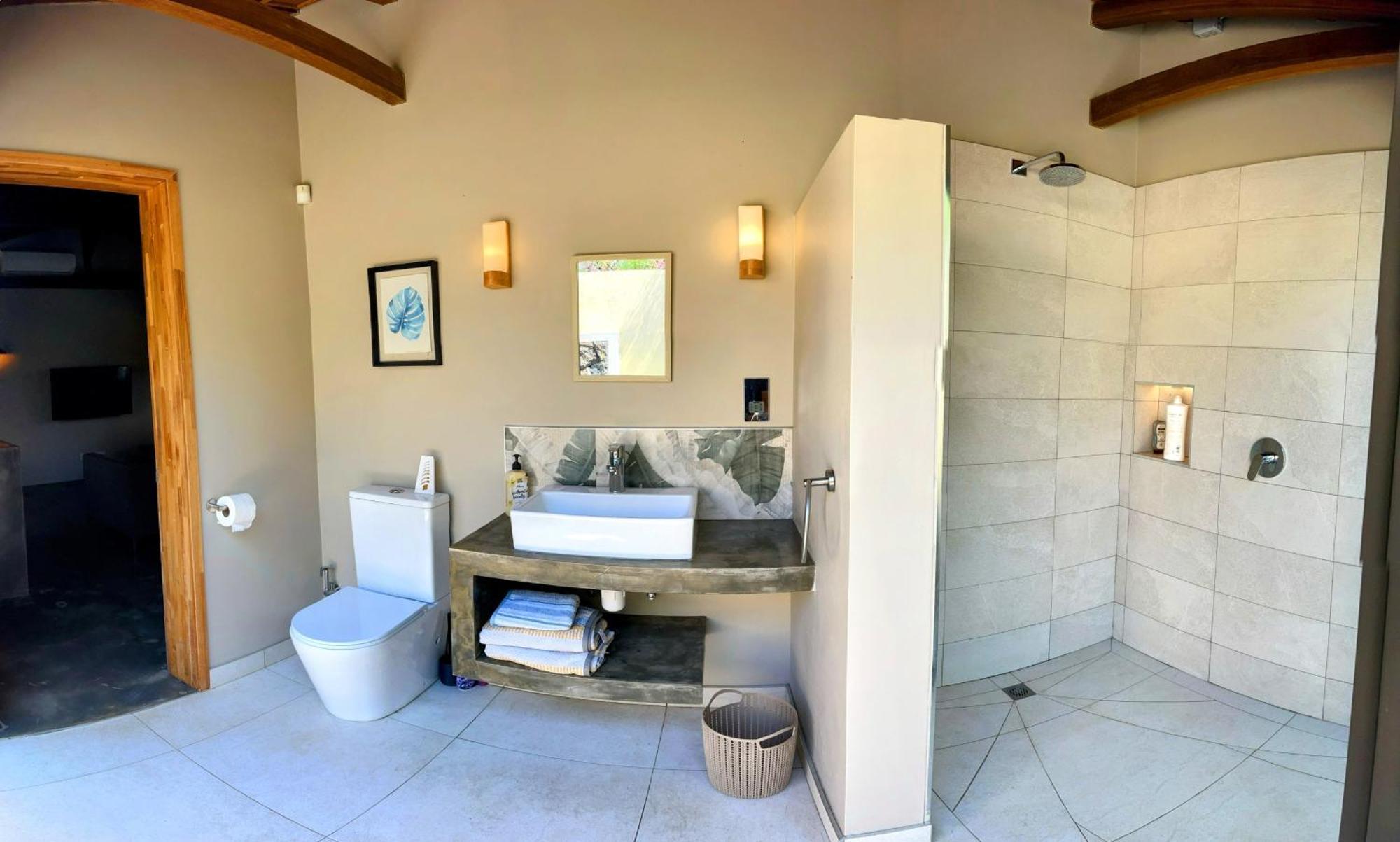 Lakaz Kannell - Vanilla Lodge, Secluded Outside Bath & Shower Infinity Pool * Cap Malheureux